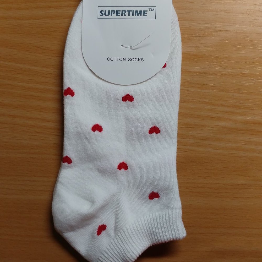 💖5/$25💖 Women Kawaii Cute Heart Socks Size 5 - 7